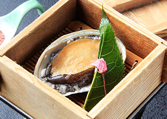 鮑・源泉蒸し