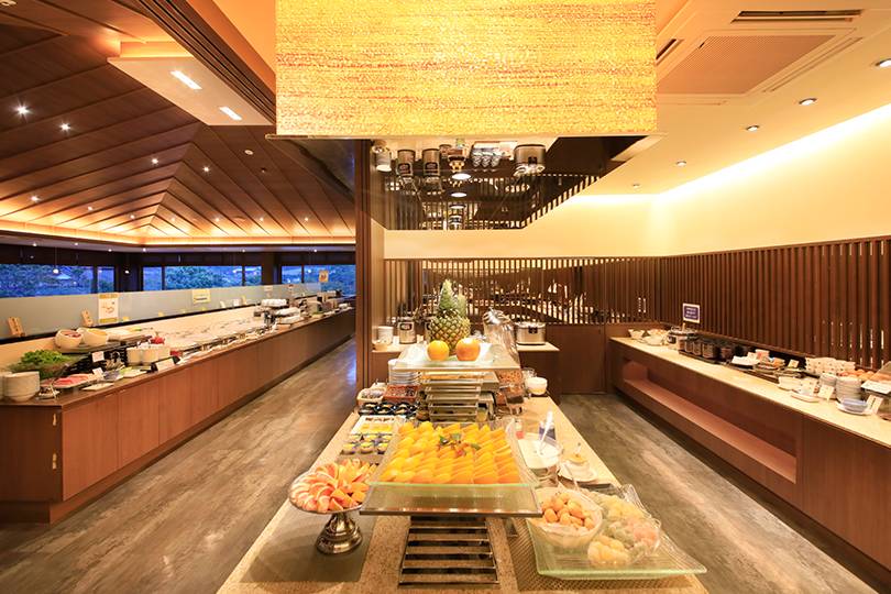 和洋約30種類の料理をご用意しているビュッフェ